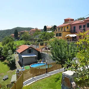 Le Tre Fate , Varazze Italia