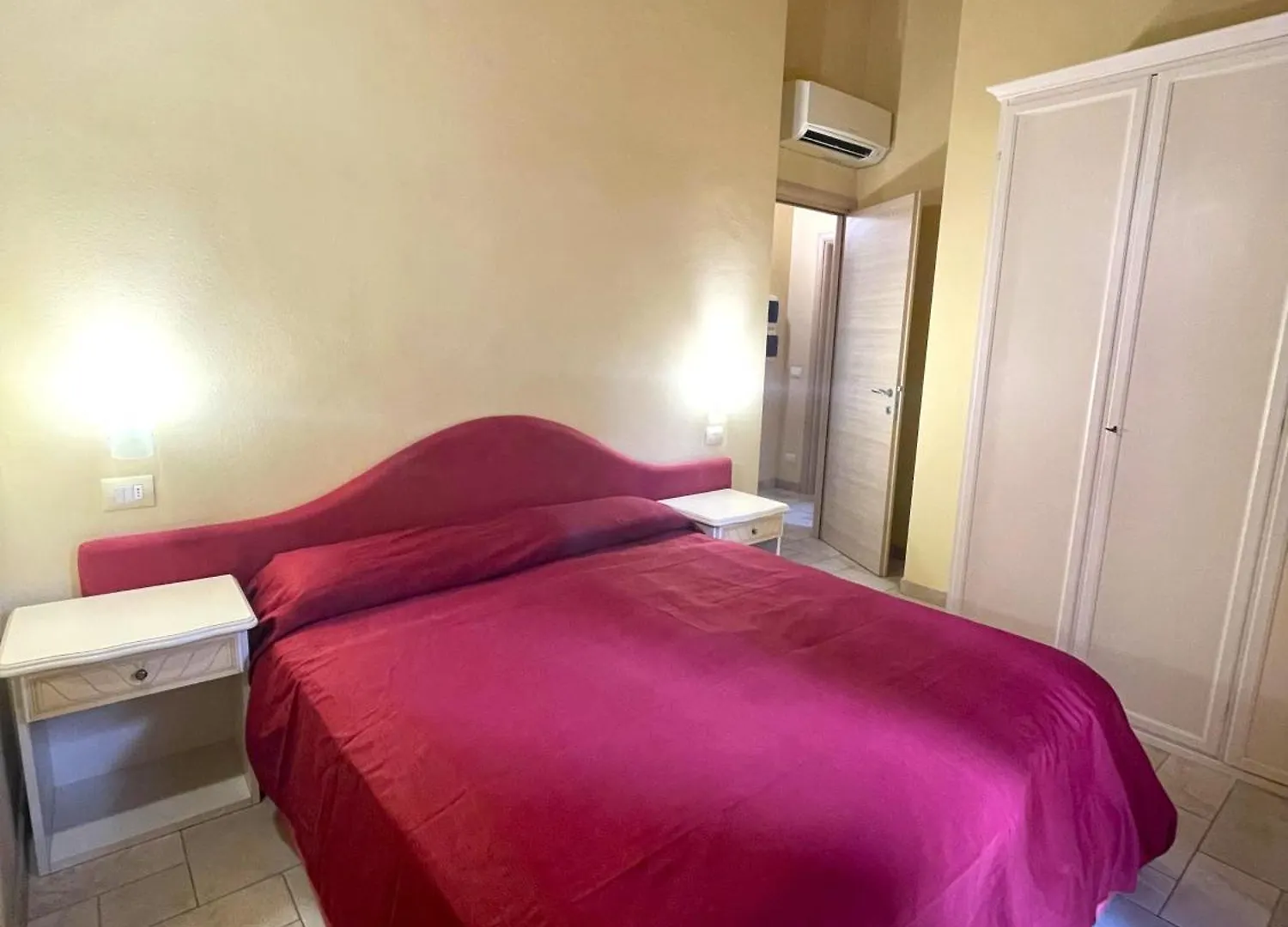 Aparthotel Il Ruscello Manerba del Garda Italia